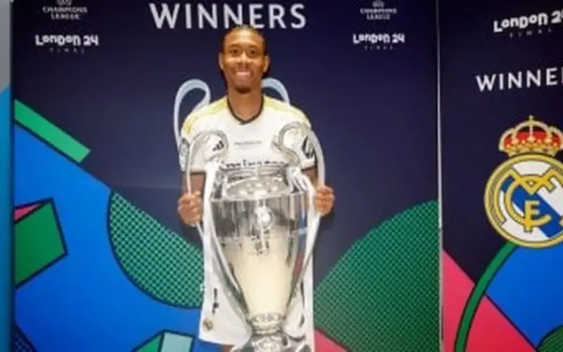 رسميا ريال مدريد يعلن رحيل ألابا